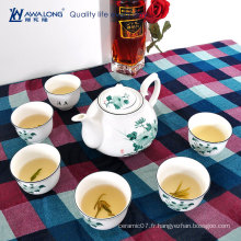 Jolie fleur de lotus imprimée thé à thé bon marché avec théière / céramique moderne théières mignonnes et ensembles de thé